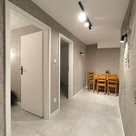 Loft - Blisko Jeziora Hostal